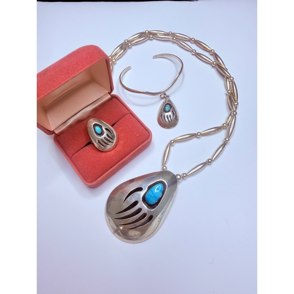 Lloyd Nelson Navajo Sterling Silver Turquoise Bear Paw Jewelry Set - Picture 14 of 14